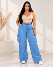 Cargar imagen en el visor de la galería, Jeans Mirelia Cargo Curvy | Wide Leg Premium