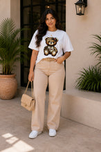 Cargar imagen en el visor de la galería, Blusa Oso — Trendy Chic Style