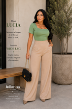 Cargar imagen en el visor de la galería, ✨ Blusa Cuello Cuadrado Lucía ✨
