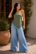 Cargar imagen en el visor de la galería, ✨ Blusa Código Encanto ✨
