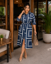 Cargar imagen en el visor de la galería, Vestido Lola Chic
