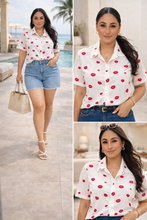 Cargar imagen en el visor de la galería, Blusa Beso | Chic &amp; Love
