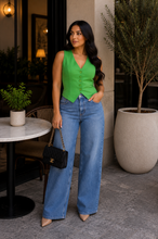 Cargar imagen en el visor de la galería, Chaleco Vestir Chic Olivia
