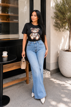 Cargar imagen en el visor de la galería, Blusa Oso — Trendy Chic Style
