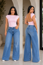 Cargar imagen en el visor de la galería, Blusa Vivian
