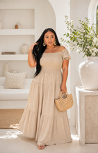 Cargar imagen en el visor de la galería, Vestido Gabriela
