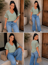 Cargar imagen en el visor de la galería, ✨ Blusa Bonita ✨
